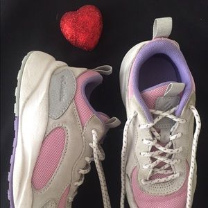 Columbia girl shoes